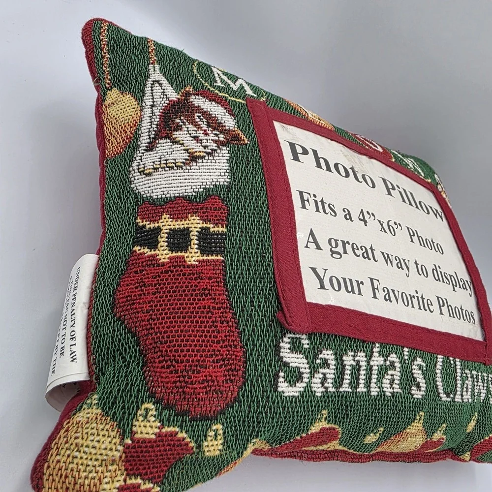 Christmas Tapestry Meow Santa's Claws Cats Photo Slot Pillow Multicolor 9 x 12